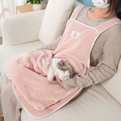 Pet Holding & Grooming Overclothes with Lint Resistance